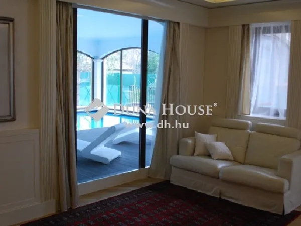 Eladó ház Szentendre 450 nm