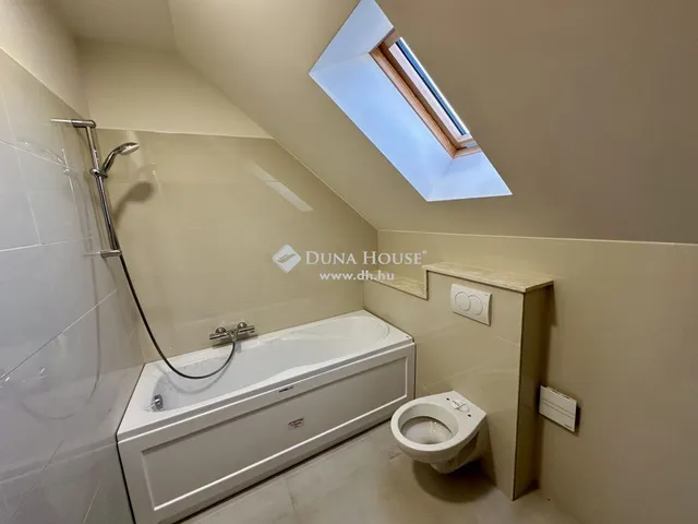 Eladó ház Szentendre 158 nm