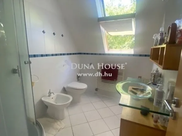 Eladó ház Budapest II. kerület 341 nm