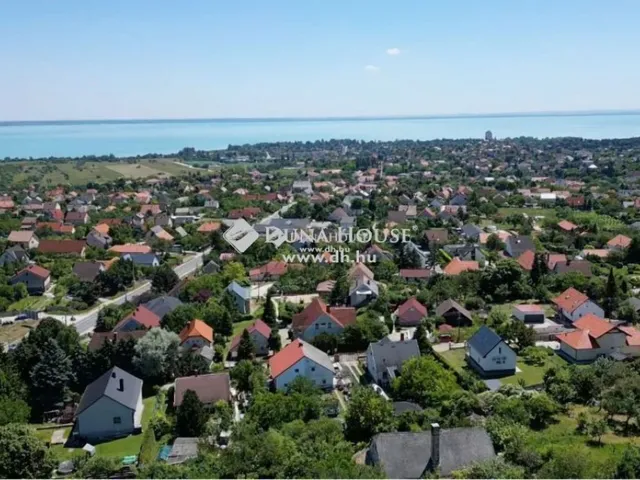 Eladó lakás Balatonalmádi 81 nm