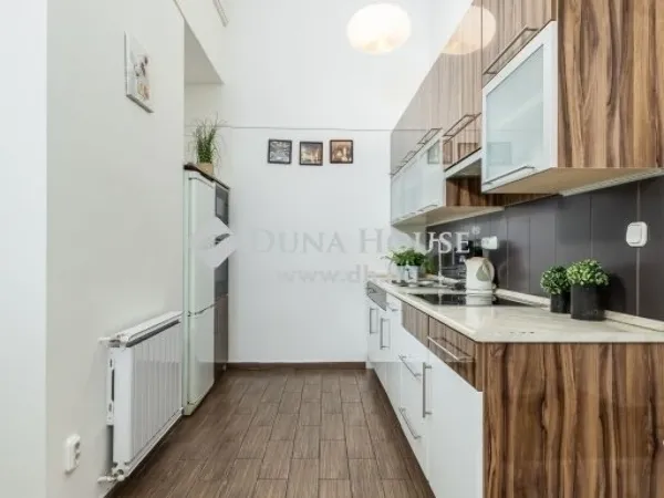 Eladó lakás Budapest VI. kerület 87 nm