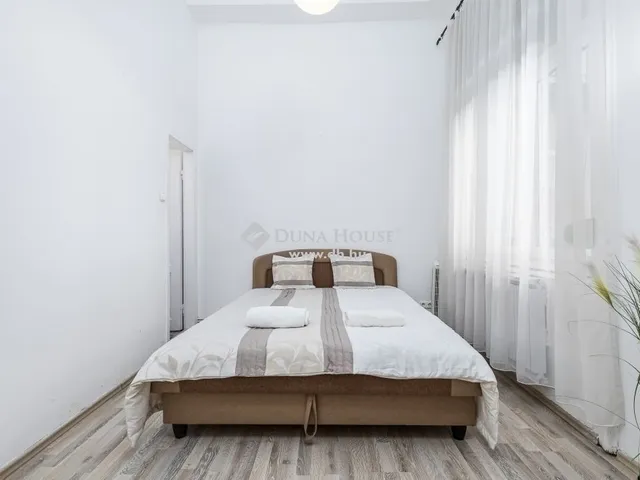 Eladó lakás Budapest VI. kerület 87 nm