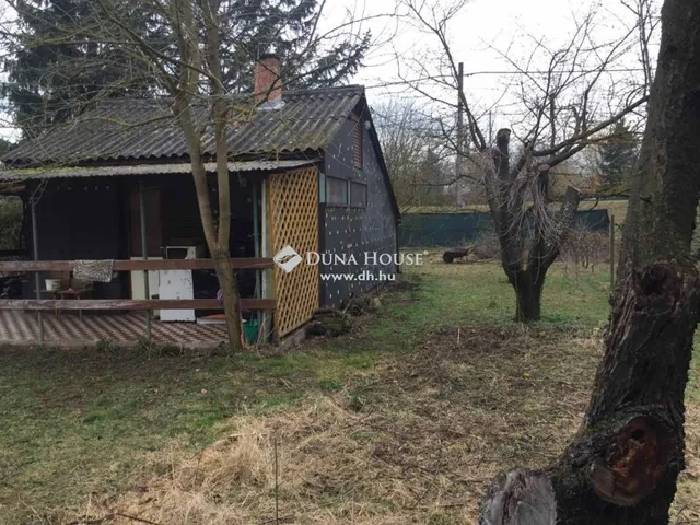 Eladó üdülő és hétvégi ház Pócsmegyer 24 nm