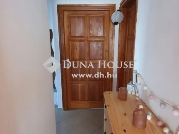 Eladó ház Pócsmegyer 145 nm