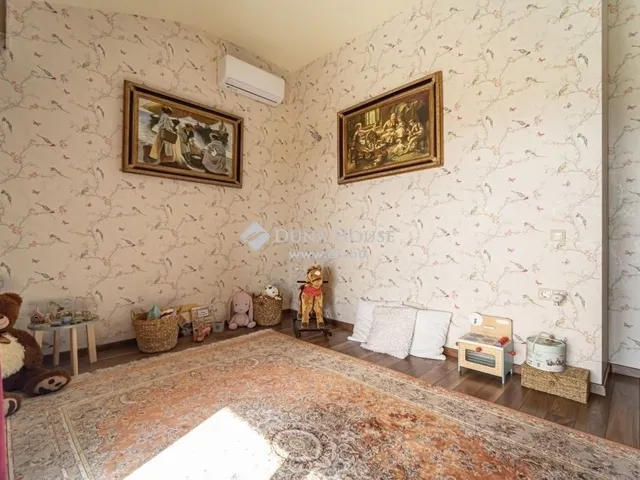 Eladó ház Szentendre 325 nm