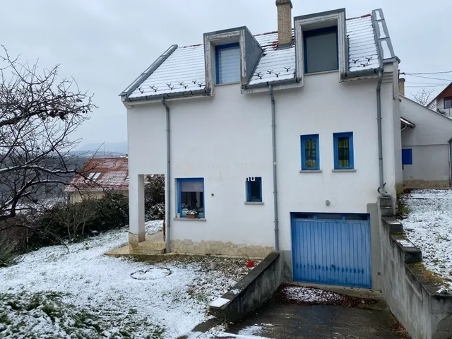 Eladó ház Szentendre 120 nm