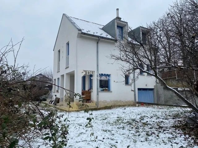 Eladó ház Szentendre 120 nm