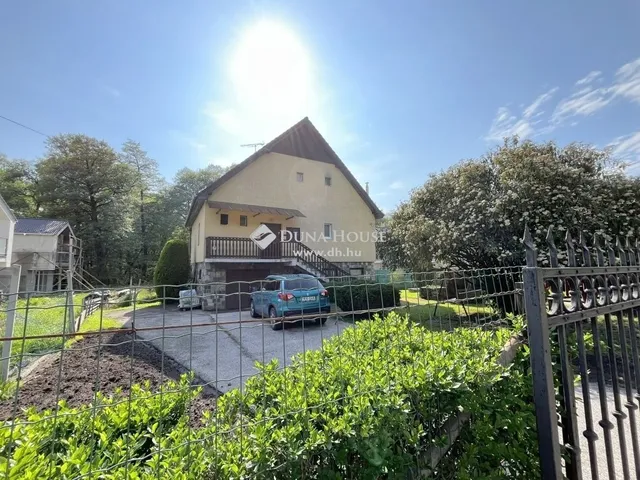 Eladó ház Szentendre 184 nm