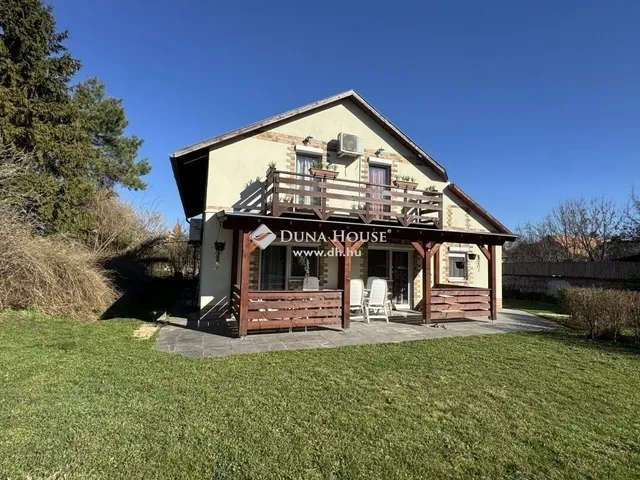 Eladó ház Pócsmegyer 146 nm