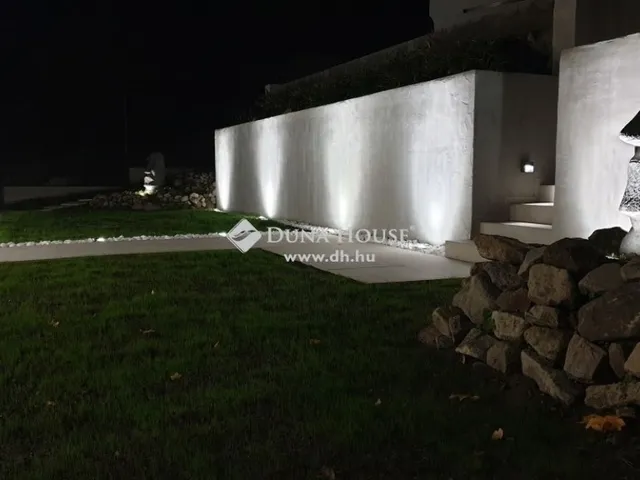 Eladó ház Szentendre 197 nm