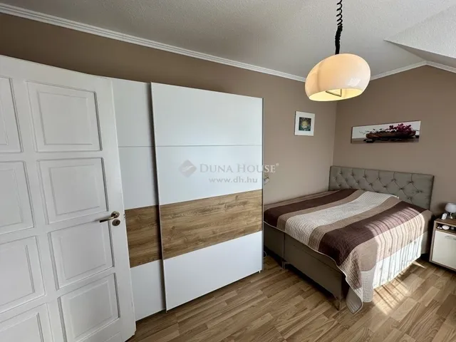 Eladó ház Szentendre 210 nm