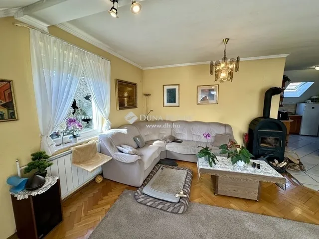 Eladó ház Szentendre 210 nm