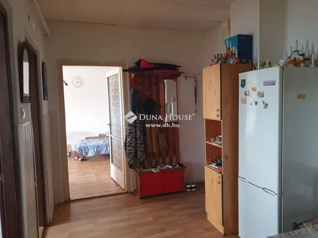 Eladó lakás Budapest III. kerület 57 nm