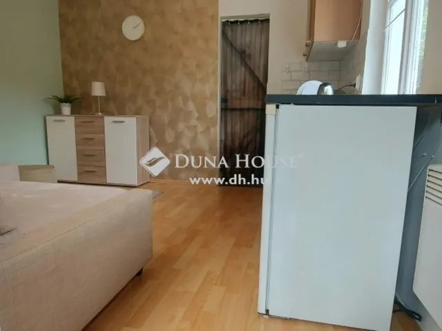 Eladó ház Szentendre 26 nm