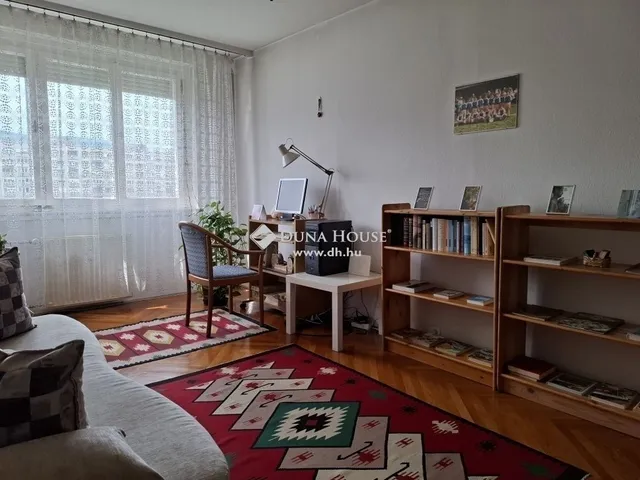 Eladó lakás Budapest III. kerület 69 nm