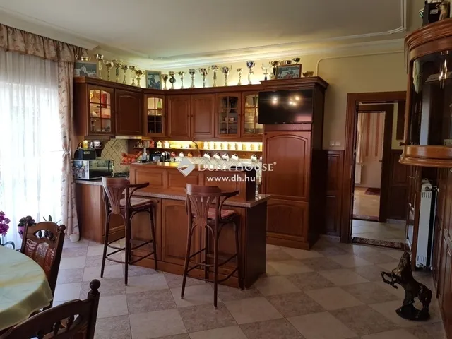 Eladó ház Maglód 193 nm