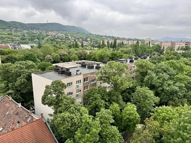 Eladó lakás Budapest III. kerület 66 nm