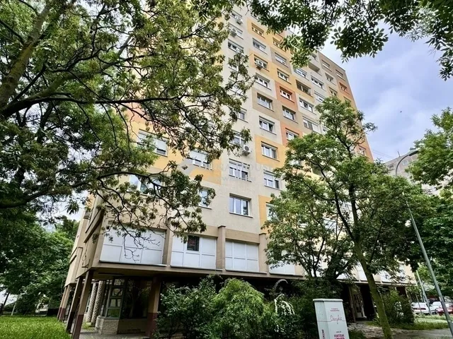 Eladó lakás Budapest III. kerület 66 nm