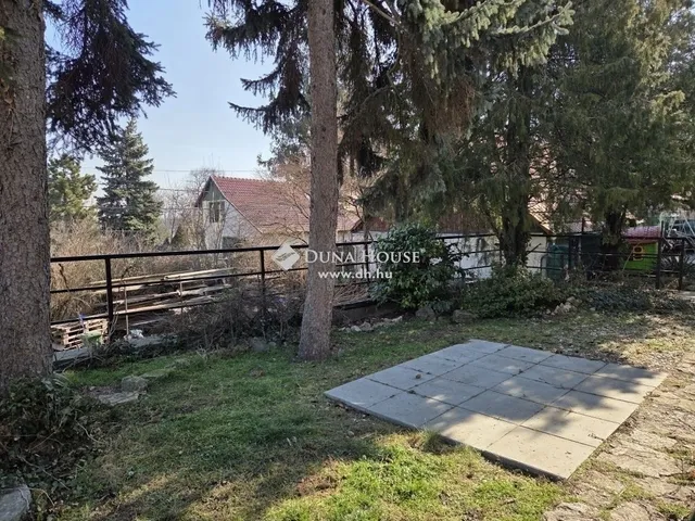 Eladó ház Leányfalu 210 nm