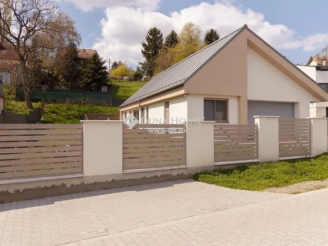 Eladó ház Szentendre 218 nm