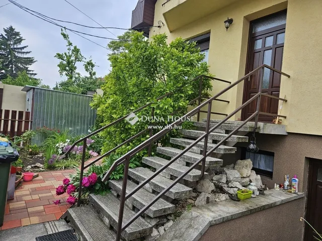 Eladó lakás Budapest XVII. kerület 90 nm