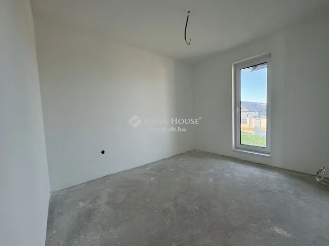 Eladó ház Nagytarcsa 110 nm
