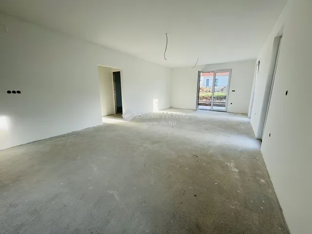 Eladó ház Nagytarcsa 110 nm