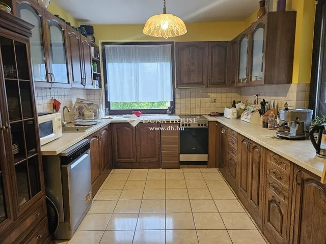 Eladó lakás Budapest XVII. kerület 181 nm