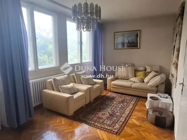 Eladó lakás Budapest II. kerület 70 nm
