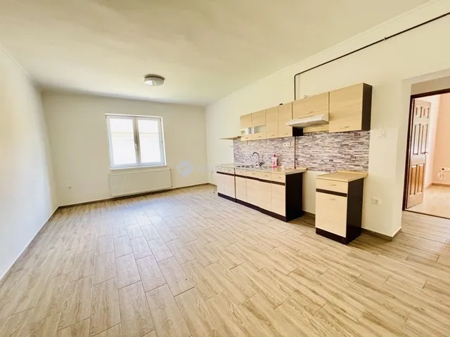 Eladó ház Maglód 98 nm