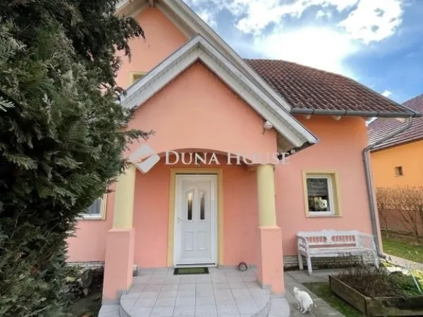 Eladó ház Tahitótfalu 150 nm