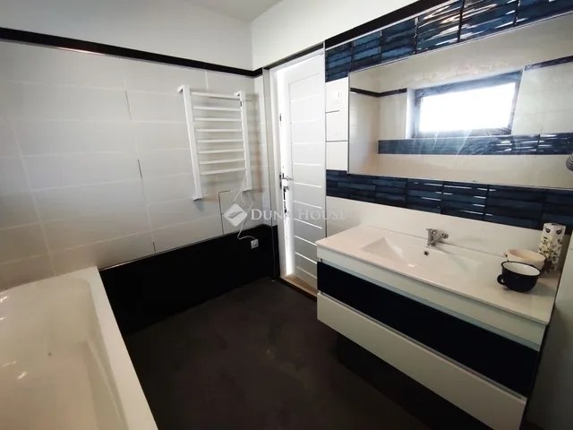 Eladó ház Mogyoród 180 nm