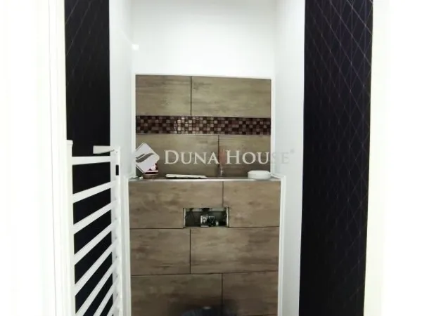 Eladó ház Mogyoród 180 nm