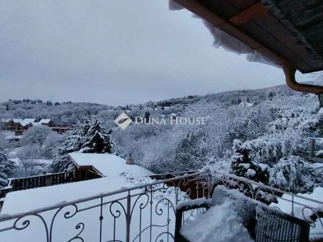 Eladó ház Szentendre 215 nm