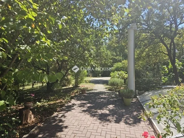 Eladó üdülő és hétvégi ház Tahitótfalu 50 nm