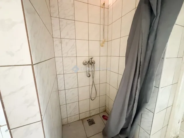 Eladó ház Budapest XV. kerület 275 nm