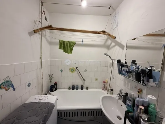 Eladó lakás Budapest XV. kerület 64 nm