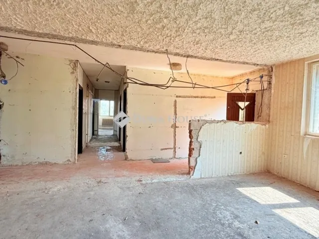 Eladó lakás Pomáz 222 nm