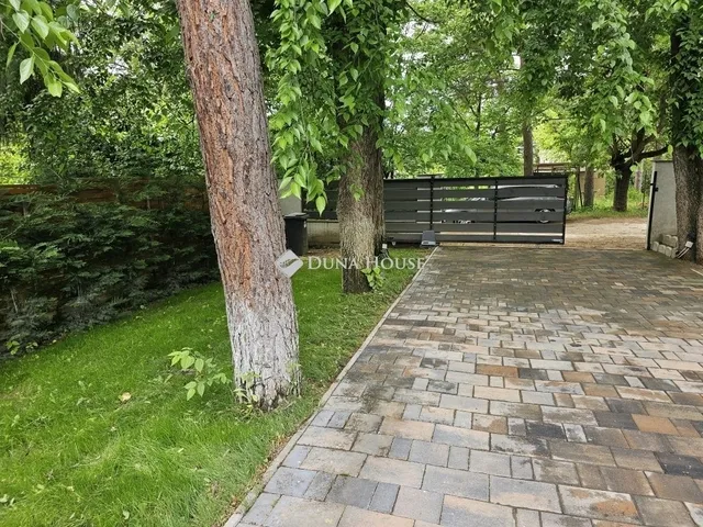 Eladó ház Pócsmegyer 84 nm