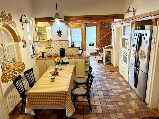 Eladó ház Budapest III. kerület 180 nm