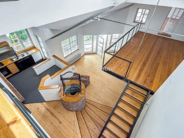 Eladó ház Budapest III. kerület 480 nm