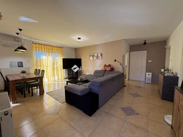 Eladó lakás Szigetszentmiklós 88 nm