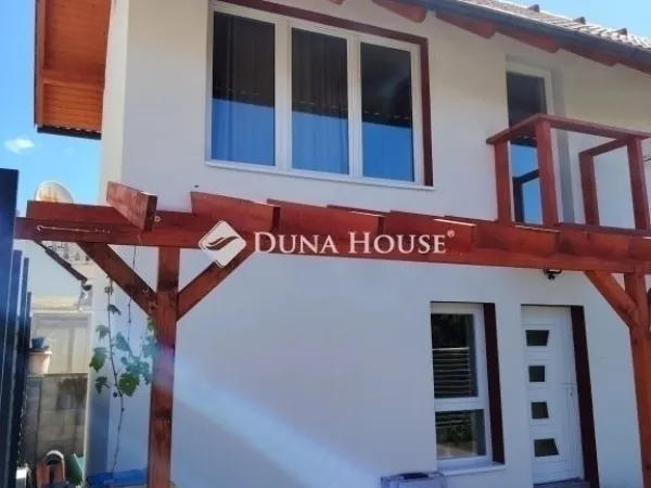 Eladó ház Budapest XVI. kerület 77 nm