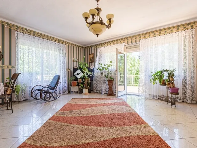 Eladó ház Budapest XVI. kerület 316 nm