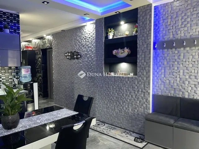 Eladó ház Budapest XV. kerület 193 nm