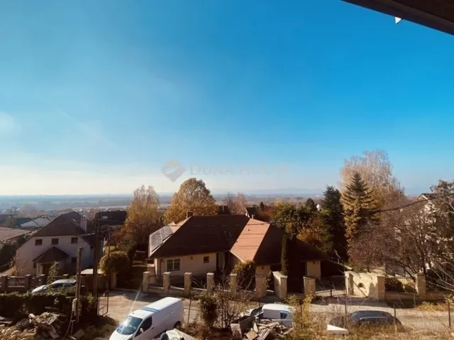 Eladó ház Csömör 175 nm