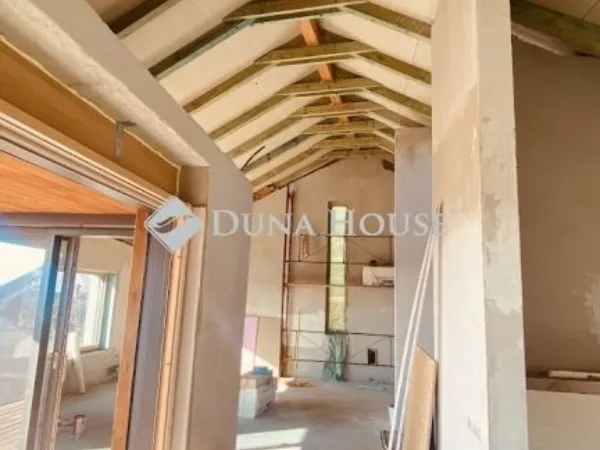Eladó ház Csömör 175 nm