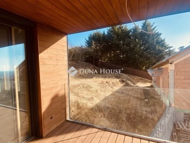 Eladó ház Csömör 175 nm