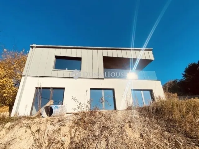 Eladó ház Csömör 175 nm