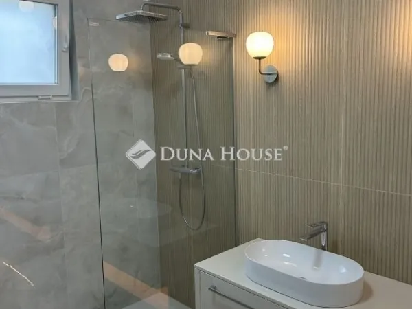 Eladó ház Csömör 112 nm